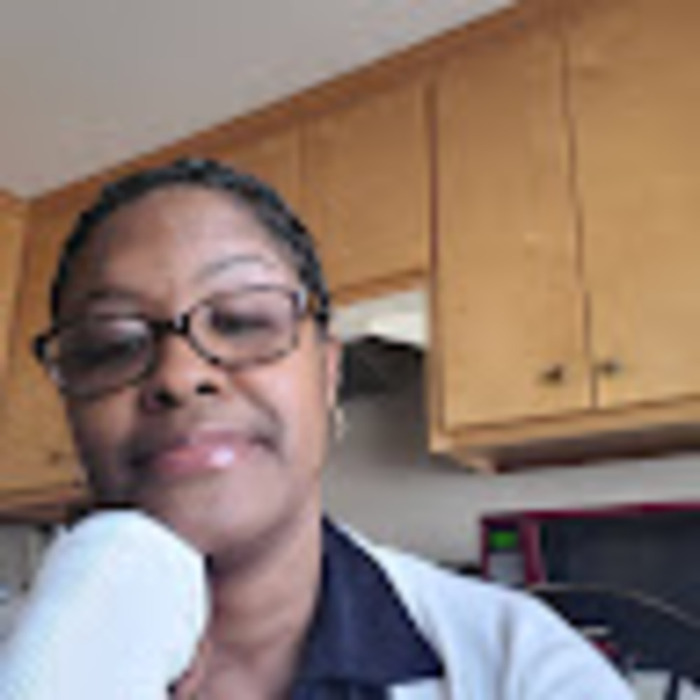 Meet your Posher, Pamela